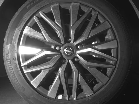 Used 2025 Nissan Altima 2.5 SV image 13