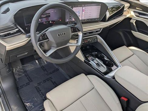 New 2026 Audi Q5 Premium Plus AWD/4WD image 3
