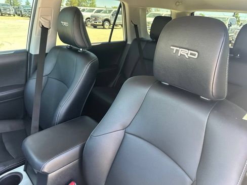 Used 2022 Toyota 4Runner TRD Sport AWD/4WD image 16