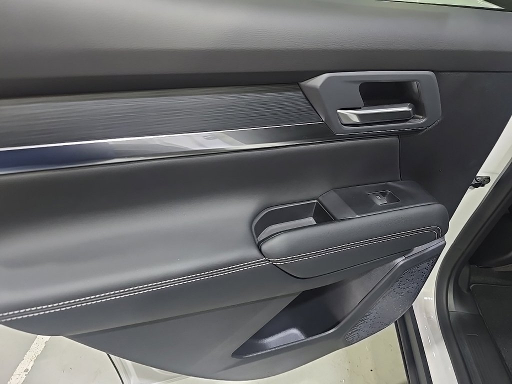 New 2027 GMC Terrain Elevation w/ Elevation Premium Package FWD image 14