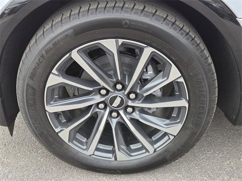 New 2026 Cadillac Lyriq Premium Sport image 9