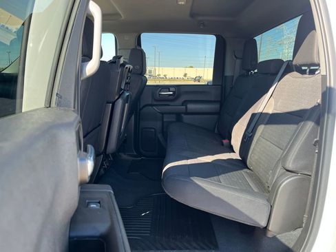 Used 2025 Chevrolet Silverado 2500 Custom w/ Custom Convenience Package image 20