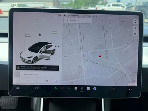 Used 2019 Tesla Model 3 Long Range image 18