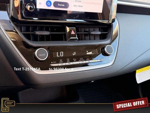 Used 2024 Toyota Corolla LE image 20