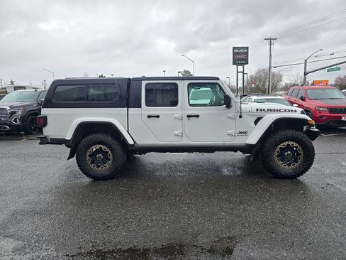 Used 2022 Jeep Gladiator Rubicon w/ Trailer Tow Package image 2