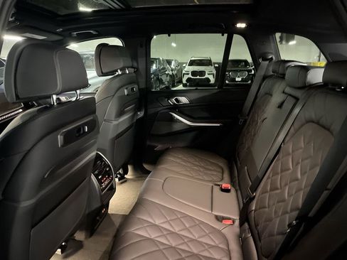 New 2026 BMW X5 M60i image 23