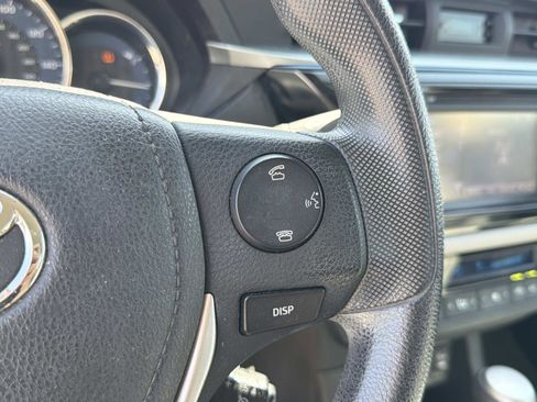 Used 2016 Toyota Corolla LE image 10