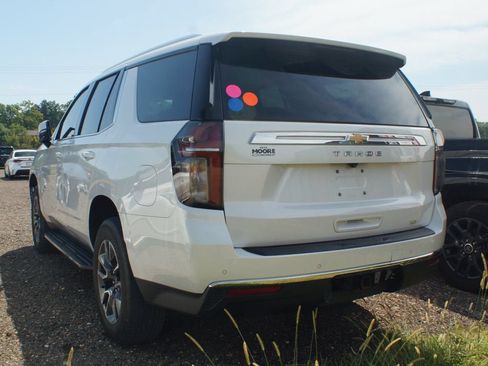Used 2023 Chevrolet Tahoe LT w/ Luxury Package RWD image 3