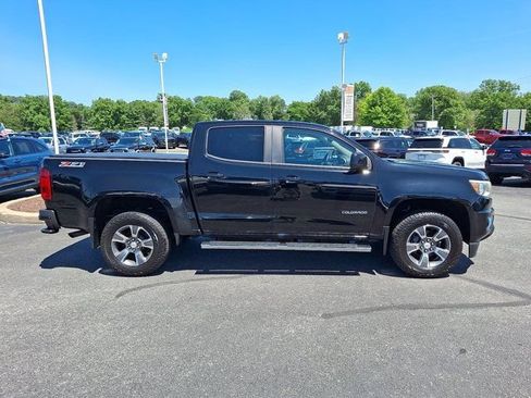 Used 2015 Chevrolet Colorado Z71 AWD/4WD image 9