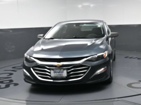 Used 2020 Chevrolet Malibu LS FWD image 5