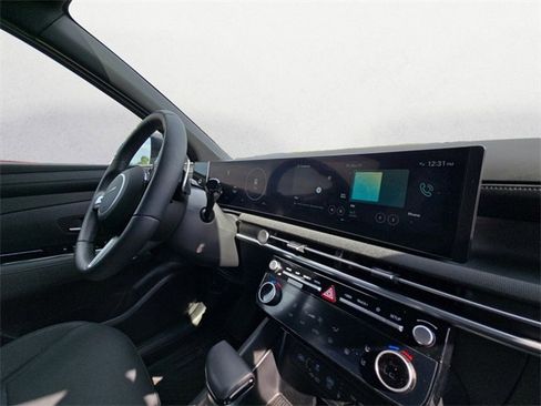Used 2025 Hyundai Santa Cruz Limited image 16