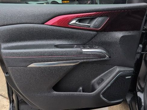 Used 2024 Chevrolet Traverse Z71 w/ Enhanced Driving Package image 16