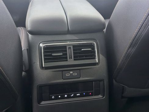 Used 2024 MAZDA CX-90 Plug-In Hybrid w/ Premium Pkg AWD/4WD image 27