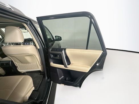 Used 2015 Toyota 4Runner Limited RWD image 28