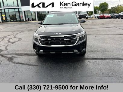 Certified 2025 Kia Seltos LX