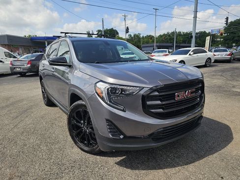 Used 2019 GMC Terrain SLE w/ Black Edition AWD/4WD image 1