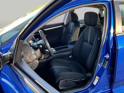Certified 2018 Honda Civic EX-T image 8