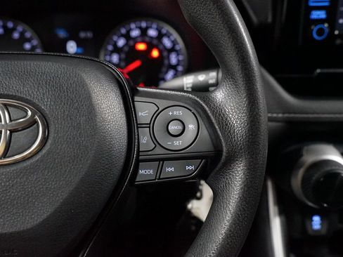Certified 2020 Toyota RAV4 LE FWD image 13