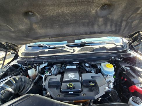 Used 2020 RAM 2500 Tradesman AWD/4WD image 18