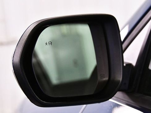 New 2026 Chevrolet Equinox LT AWD/4WD image 12