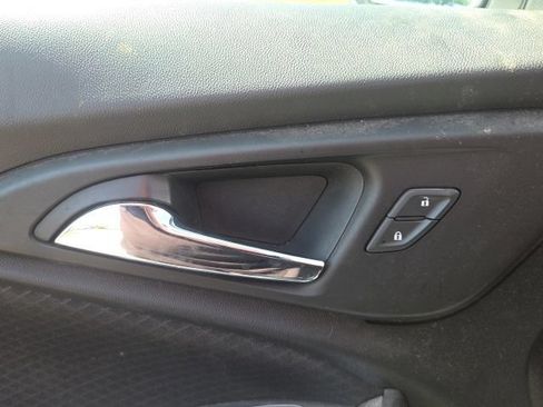 Used 2020 Chevrolet Malibu LT FWD image 18