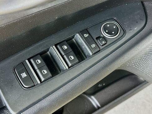 Used 2021 Kia Forte LXS FWD image 20