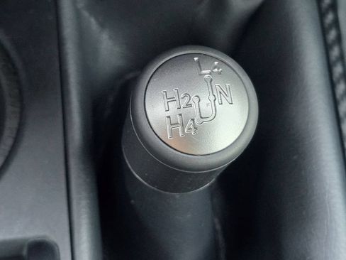 Used 2022 Toyota 4Runner TRD Off-Road Premium AWD/4WD image 12