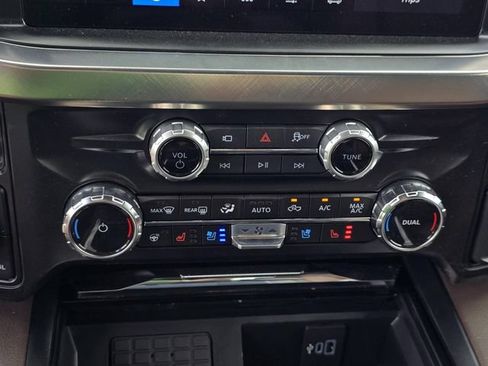 New 2026 Ford F350 King Ranch w/ Chrome Package AWD/4WD image 24