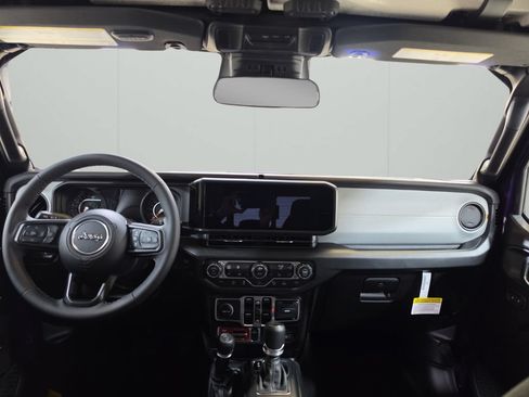 New 2026 Jeep Gladiator Sport AWD/4WD image 16