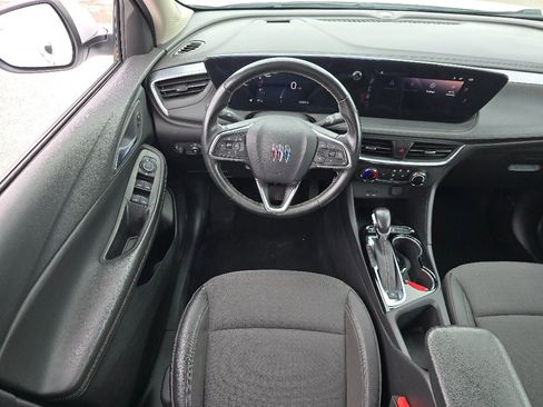 Used 2024 Buick Encore GX Preferred FWD image 18