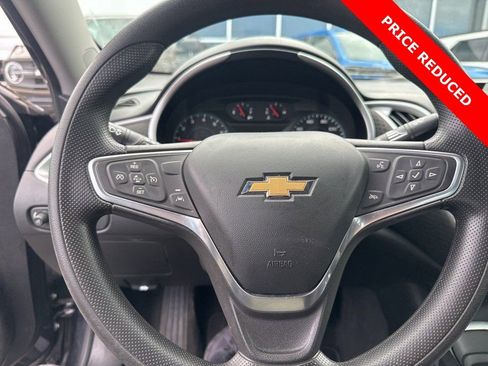 Used 2023 Chevrolet Malibu LT FWD image 11