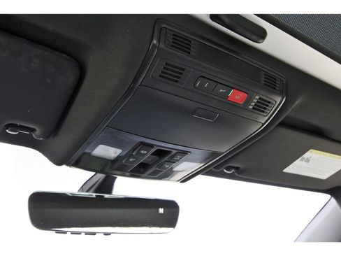 Used 2021 Volkswagen Jetta R-Line w/ R-Line Cold Weather Package image 23