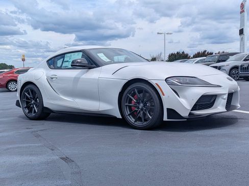 New 2026 Toyota Supra RWD image 2