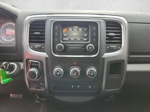 Used 2024 RAM 1500 Warlock AWD/4WD image 19