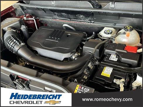 Used 2022 GMC Acadia SLE w/ Driver Convenience Package image 11