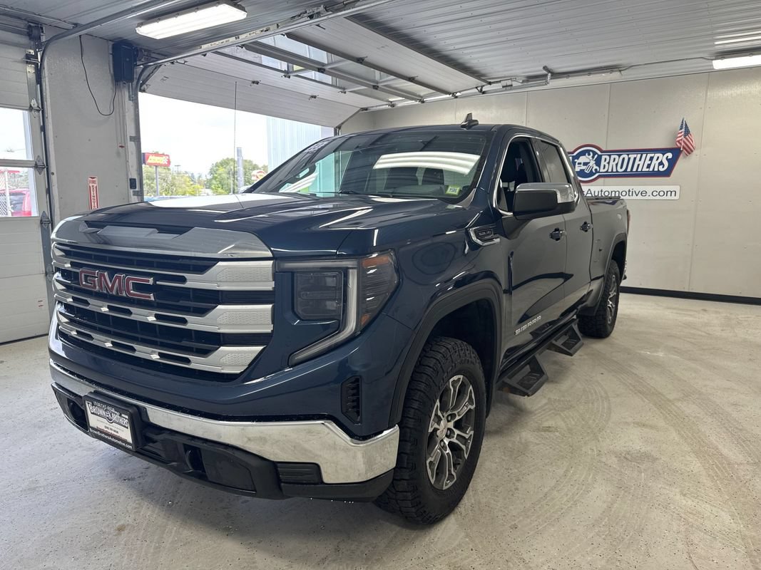 Used 2023 GMC Sierra 1500 SLE AWD/4WD image 1