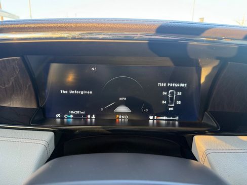 Used 2019 Lincoln Navigator Reserve image 31