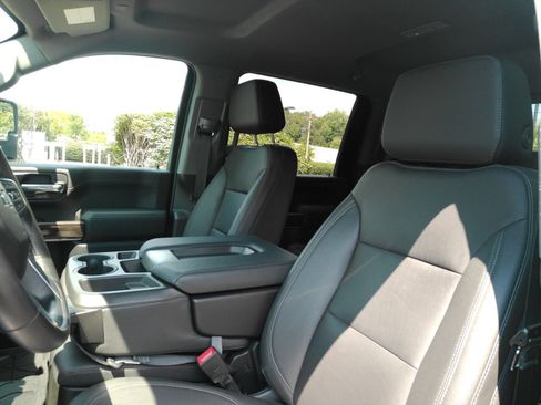 Certified 2023 Chevrolet Silverado 2500 LT w/ Z71 Sport Edition AWD/4WD image 11