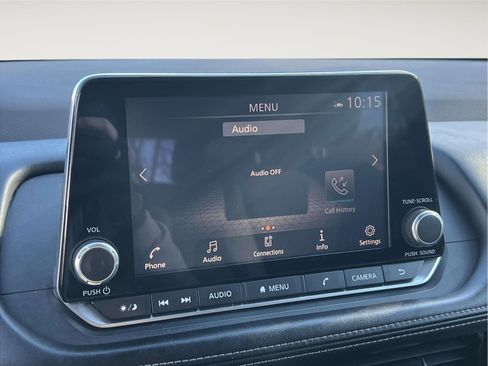 Certified 2022 Nissan Rogue SV image 34