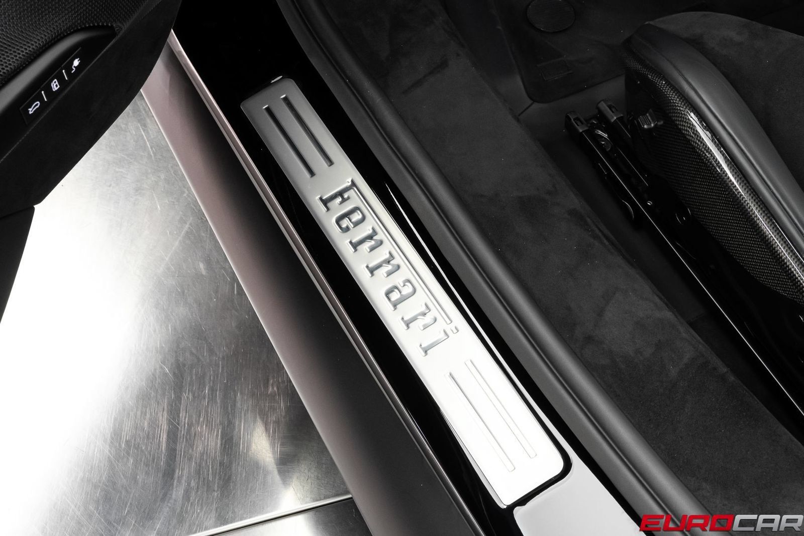 Used 2023 Ferrari 296 GTB RWD image 46