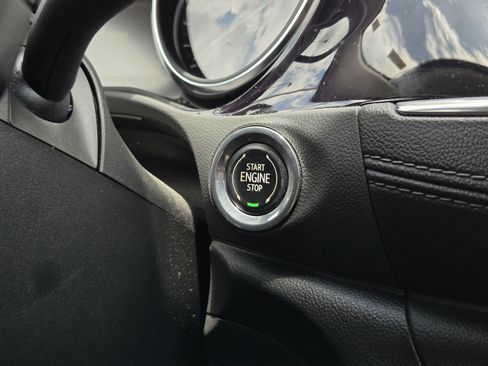 Used 2022 Buick Encore GX Preferred w/ Cold Weather Comfort Package FWD image 20