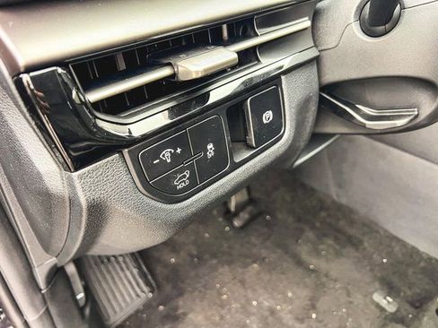 New 2026 Kia Sportage SX image 14