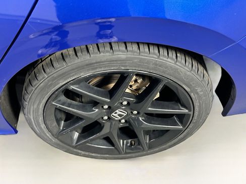 Used 2023 Honda Civic Sport image 28
