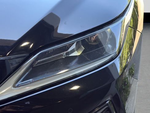 Used 2021 Lexus RX 350 F Sport w/ Accessory Package AWD/4WD image 37