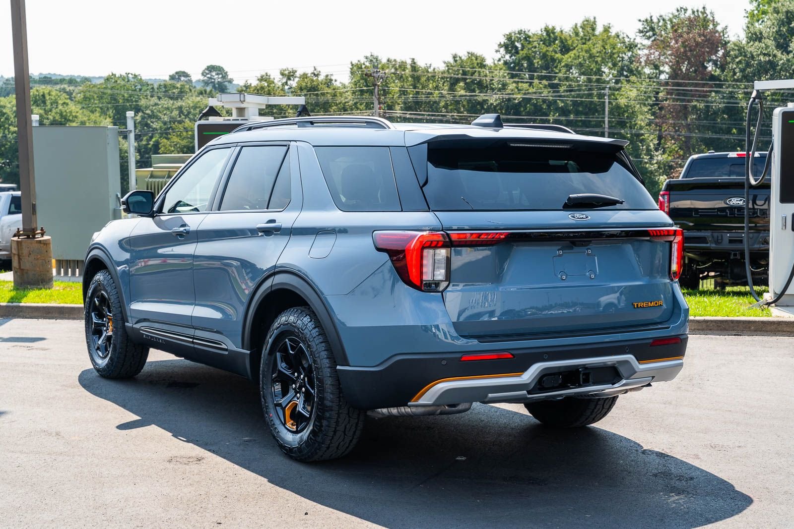 New 2026 Ford Explorer Tremor w/ Tremor Ultimate Package AWD/4WD image 4