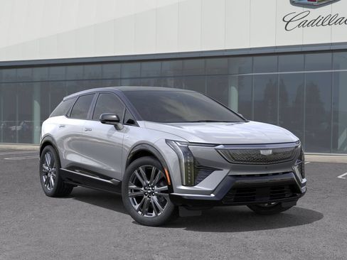 New 2026 Cadillac Optiq Sport 2 RWD image 8