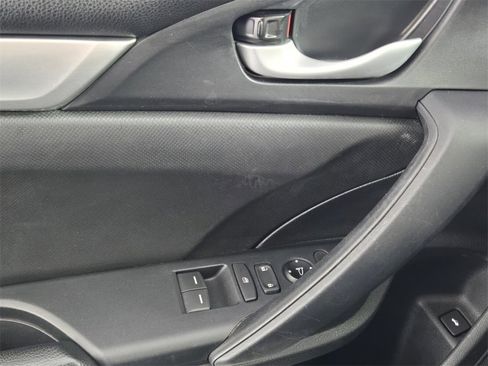 Used 2019 Honda Civic Sport image 24