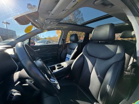 Used 2023 Hyundai Santa Fe SEL w/ Premium Package image 24