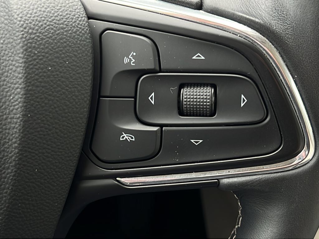 Used 2022 Buick Envision Preferred FWD image 20