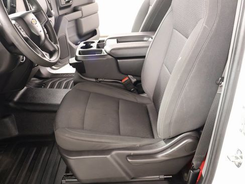 Used 2023 Chevrolet Silverado 1500 W/T w/ WT Fleet Convenience Package image 9